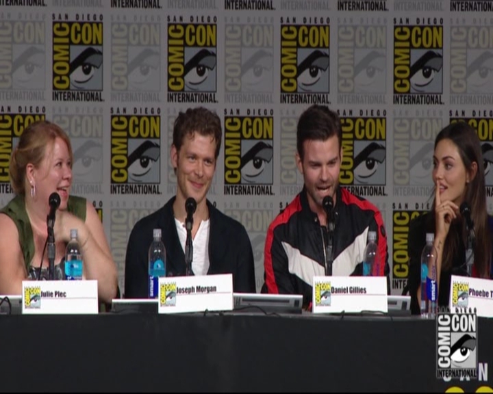 VampireDiariesWorld-dot-nl_TheOriginals_Season3-2015ComicConPanel1491.jpg