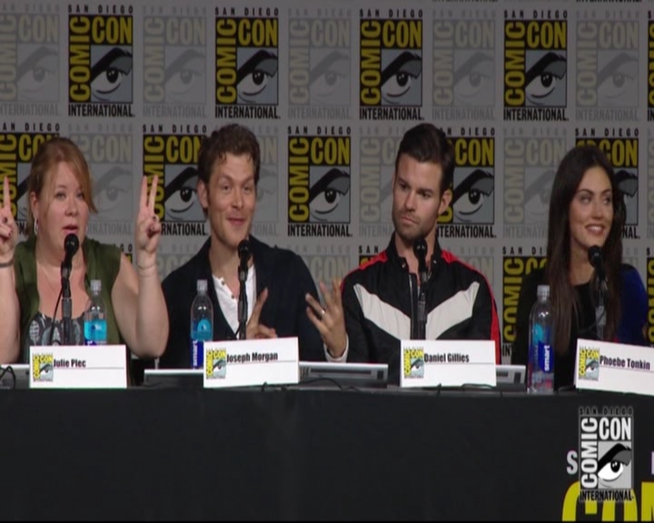 VampireDiariesWorld-dot-nl_TheOriginals_Season3-2015ComicConPanel1533.jpg