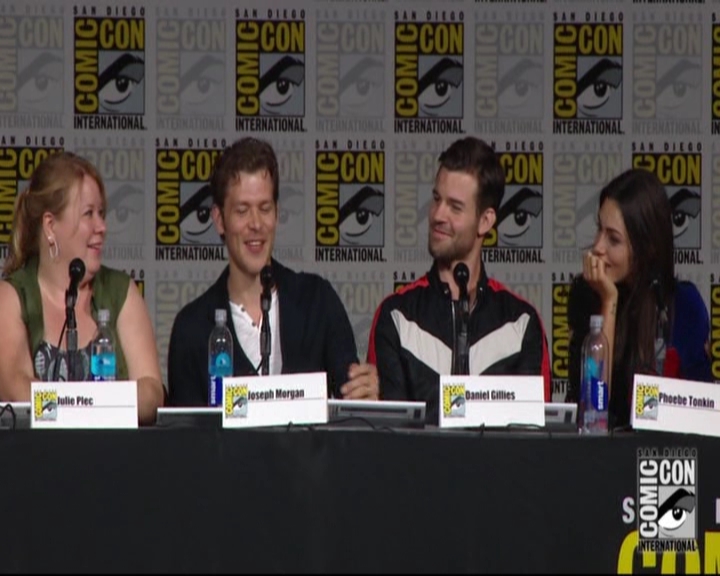 VampireDiariesWorld-dot-nl_TheOriginals_Season3-2015ComicConPanel1537.jpg