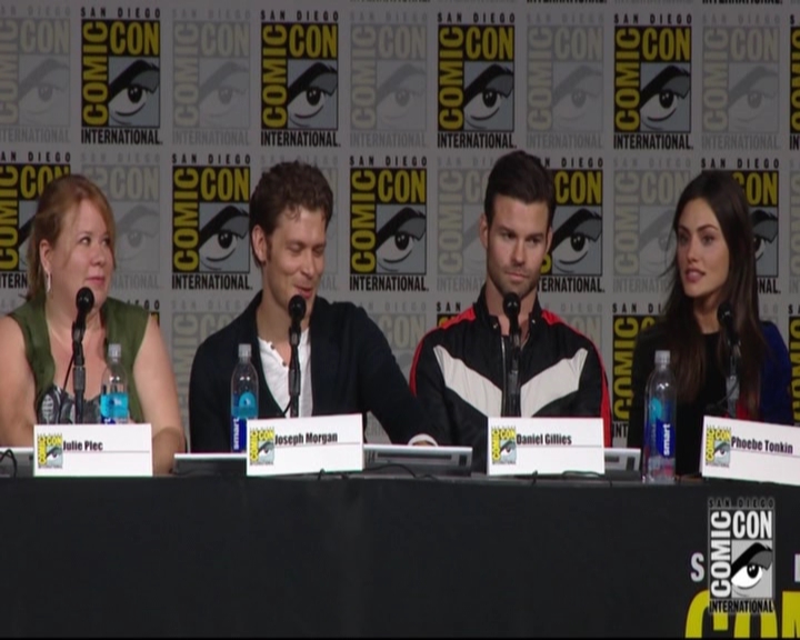 VampireDiariesWorld-dot-nl_TheOriginals_Season3-2015ComicConPanel1541.jpg