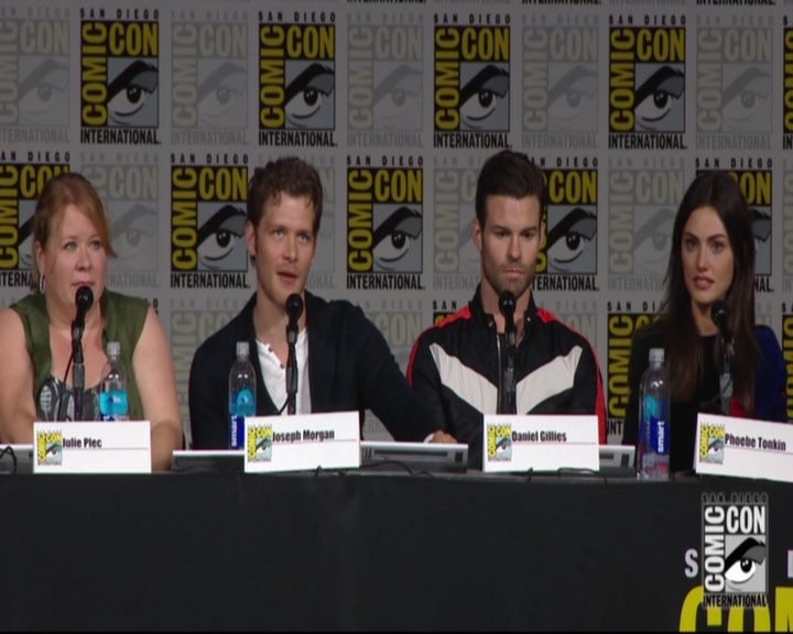 VampireDiariesWorld-dot-nl_TheOriginals_Season3-2015ComicConPanel1549.jpg