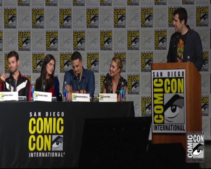 VampireDiariesWorld-dot-nl_TheOriginals_Season3-2015ComicConPanel1555.jpg