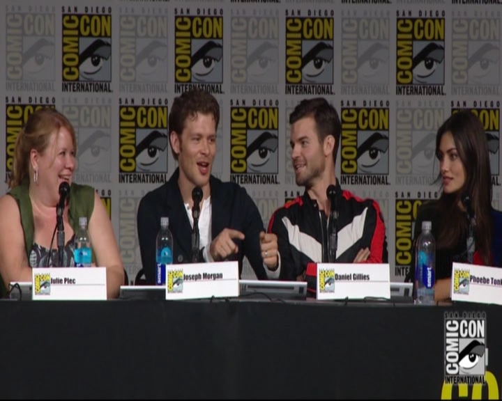 VampireDiariesWorld-dot-nl_TheOriginals_Season3-2015ComicConPanel1563.jpg