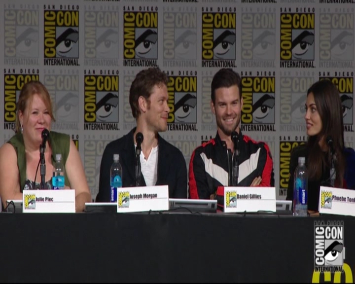 VampireDiariesWorld-dot-nl_TheOriginals_Season3-2015ComicConPanel1572.jpg