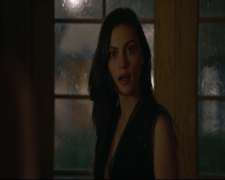 VampireDiariesWorld-dot-nl_TheOriginals_3x21GiveEmHellKid-deletedscenes0018.jpg