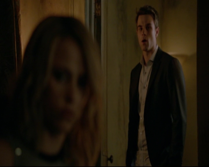 VampireDiariesWorld-dot-nl_TheOriginals_3x21GiveEmHellKid-deletedscenes0046.jpg