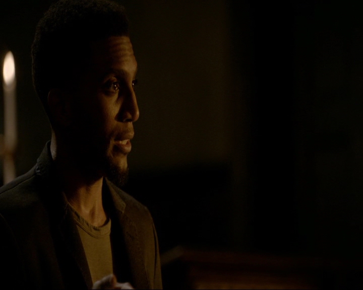 VampireDiaries-dot-nl_TheOriginals4x01GatherUpTheKillers0100.jpg