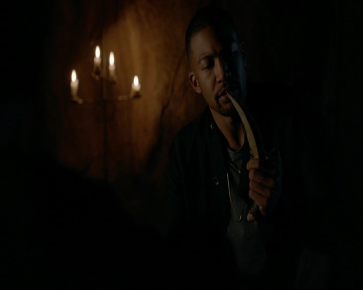 VampireDiaries-dot-nl_TheOriginals4x01GatherUpTheKillers0608.jpg