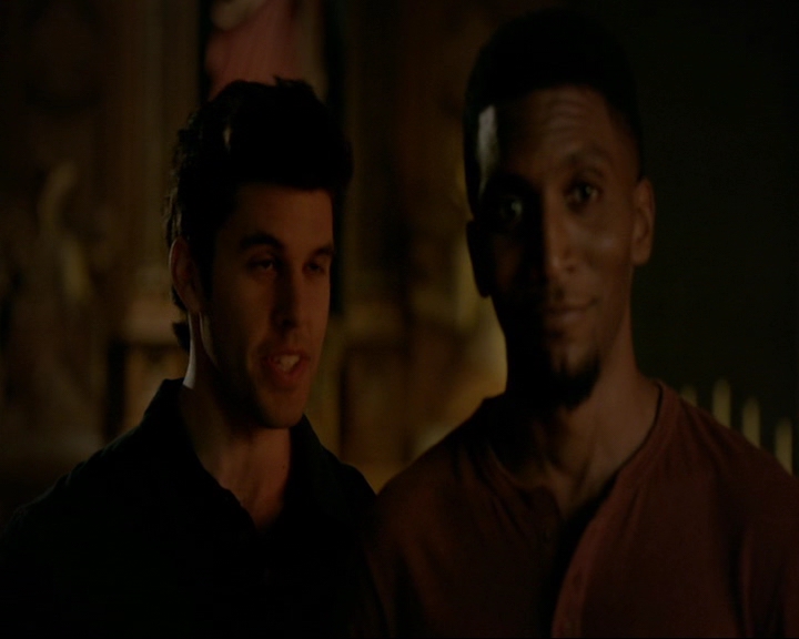 VampireDiaries-dot-nl_TheOriginals4x01GatherUpTheKillers0815.jpg