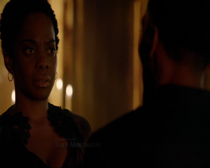 VampireDiaries-dot-nl_TheOriginals4x02NoQuarter0203.jpg