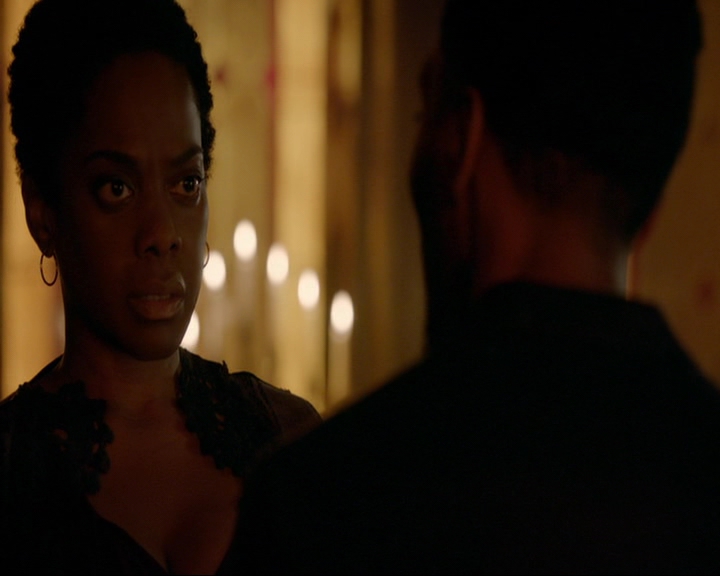 VampireDiaries-dot-nl_TheOriginals4x02NoQuarter0210.jpg