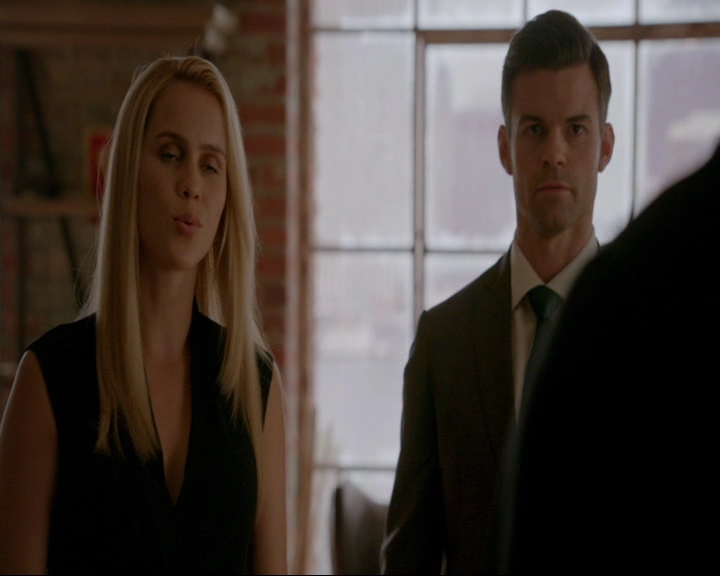 VampireDiaries-dot-nl_TheOriginals4x02NoQuarter0319.jpg