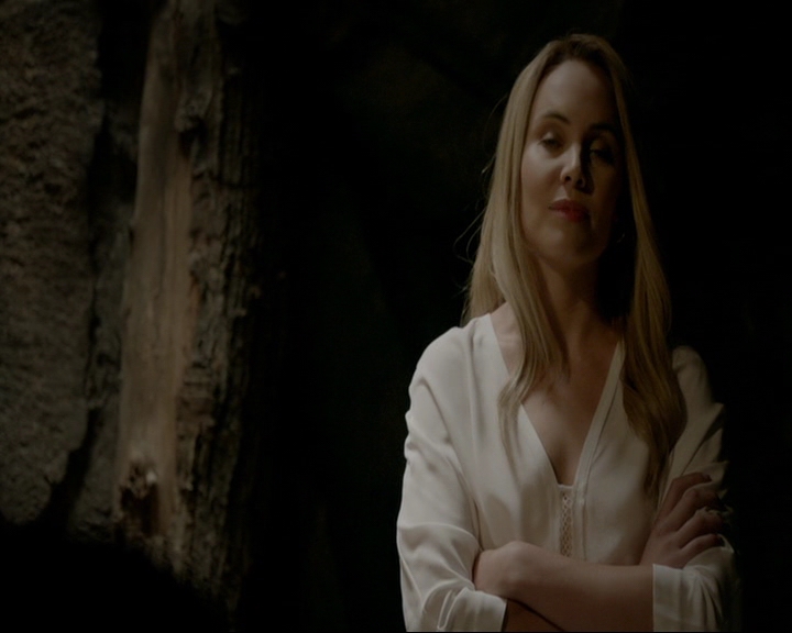 VampireDiaries-dot-nl_TheOriginals4x02NoQuarter0372.jpg