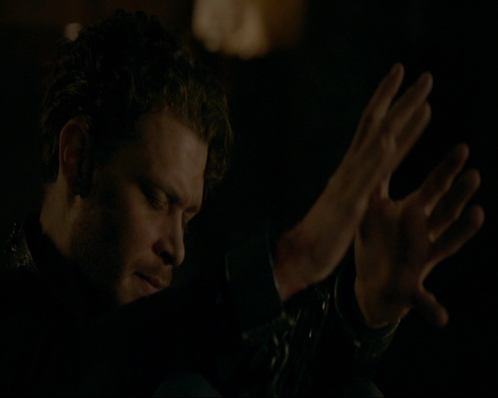 VampireDiaries-dot-nl_TheOriginals4x02NoQuarter0380.jpg