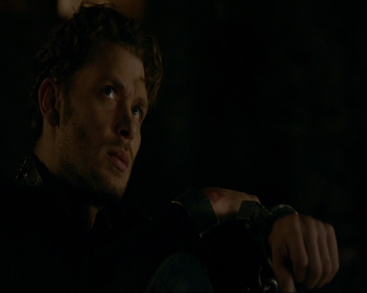 VampireDiaries-dot-nl_TheOriginals4x02NoQuarter0386.jpg