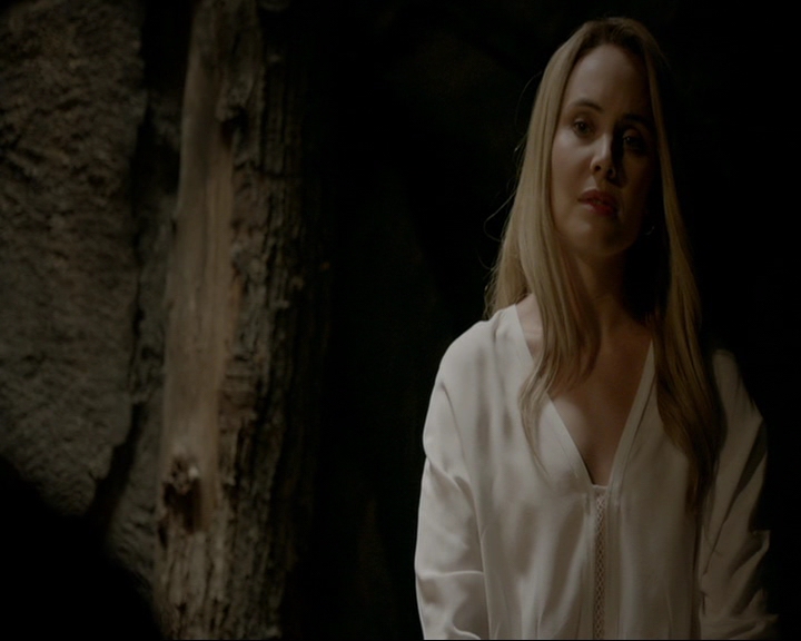 VampireDiaries-dot-nl_TheOriginals4x02NoQuarter0418.jpg