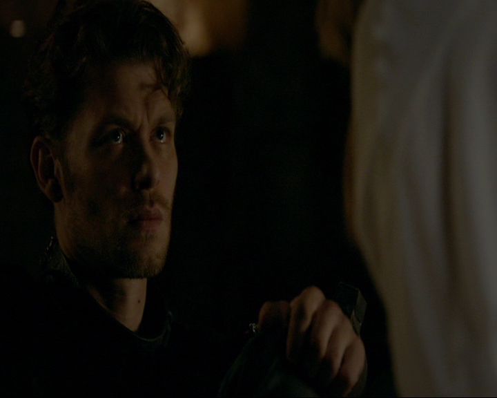 VampireDiaries-dot-nl_TheOriginals4x02NoQuarter0435.jpg