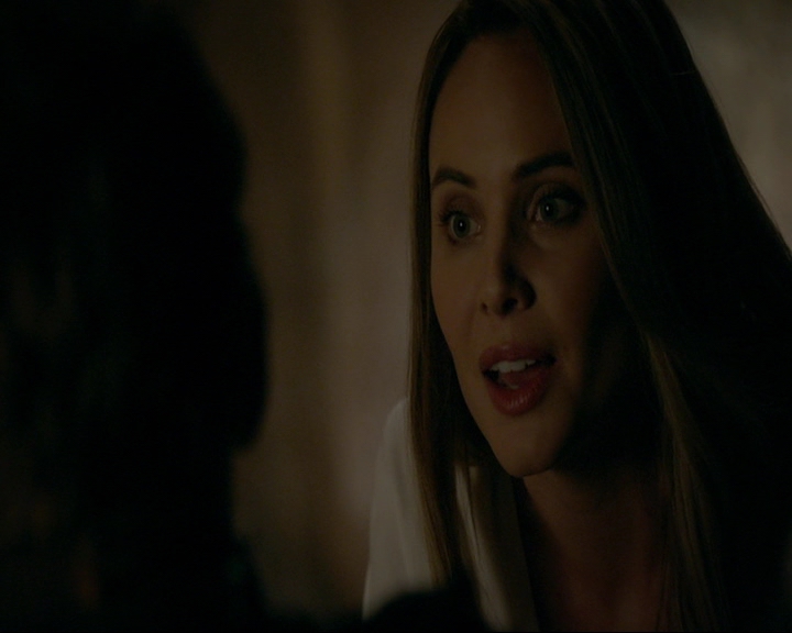 VampireDiaries-dot-nl_TheOriginals4x02NoQuarter0438.jpg