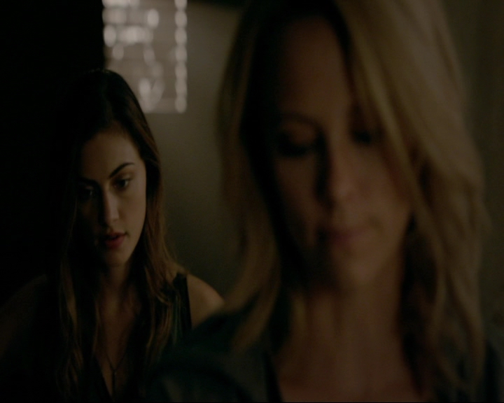 VampireDiaries-dot-nl_TheOriginals4x02NoQuarter0487.jpg