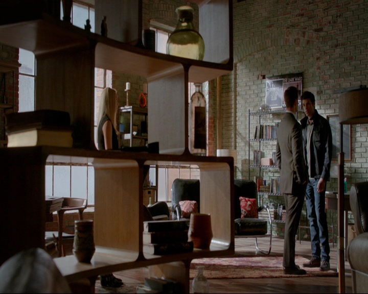 VampireDiaries-dot-nl_TheOriginals4x02NoQuarter0530.jpg