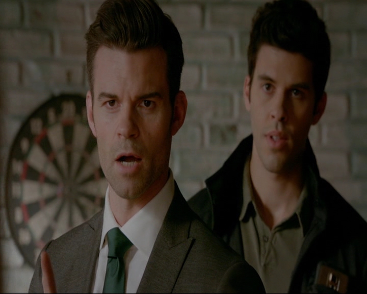 VampireDiaries-dot-nl_TheOriginals4x02NoQuarter0542.jpg