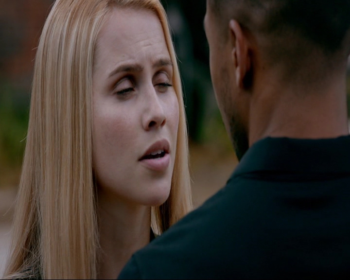 VampireDiaries-dot-nl_TheOriginals4x02NoQuarter0607.jpg