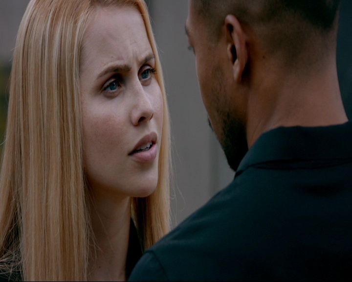 VampireDiaries-dot-nl_TheOriginals4x02NoQuarter0629.jpg