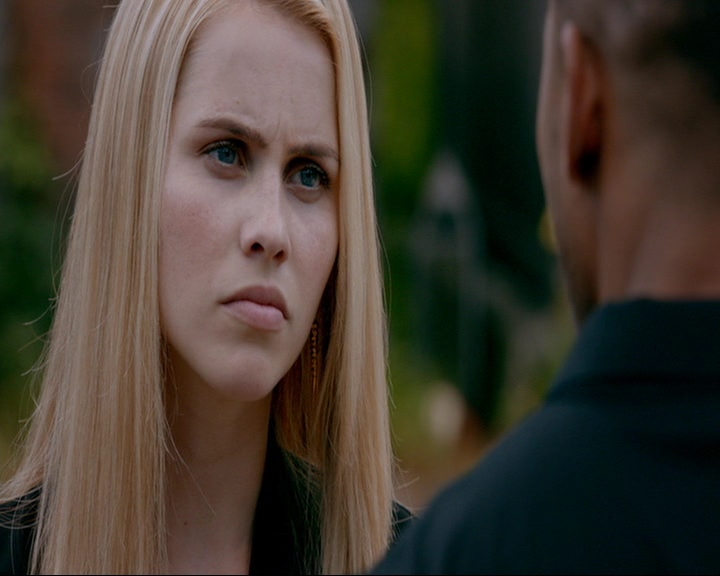 VampireDiaries-dot-nl_TheOriginals4x02NoQuarter0661.jpg