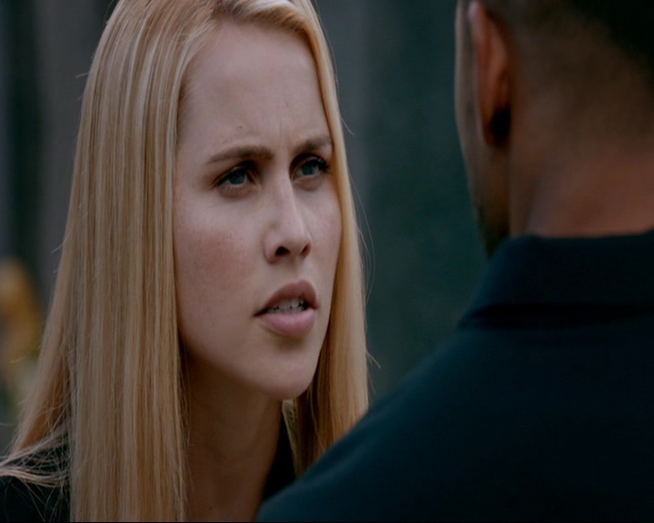 VampireDiaries-dot-nl_TheOriginals4x02NoQuarter0692.jpg