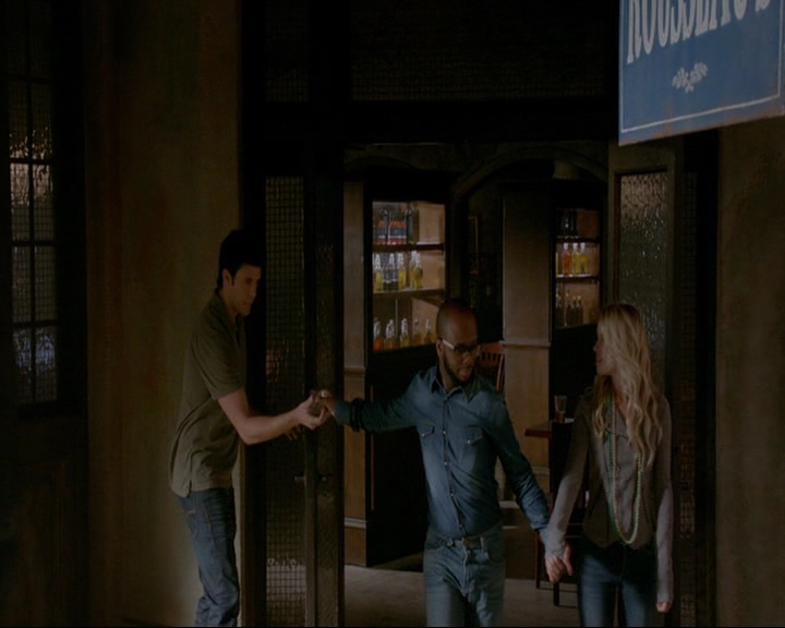 VampireDiaries-dot-nl_TheOriginals4x02NoQuarter0713.jpg