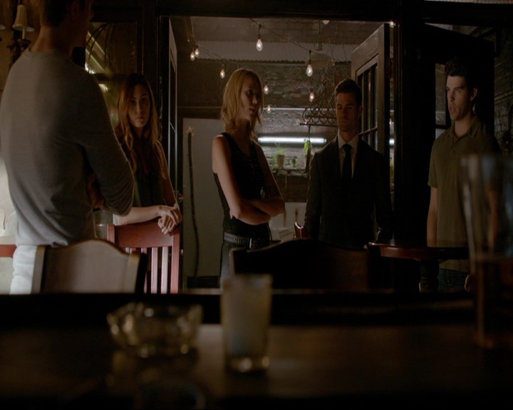 VampireDiaries-dot-nl_TheOriginals4x02NoQuarter0769.jpg