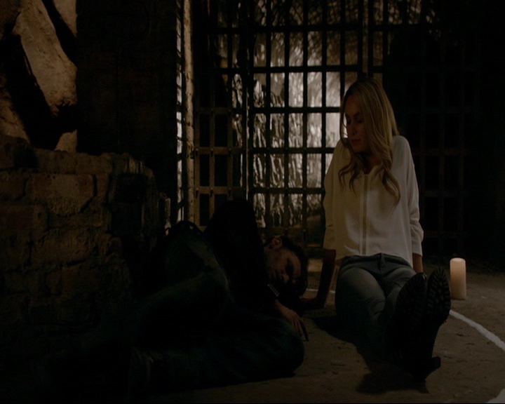 VampireDiaries-dot-nl_TheOriginals4x02NoQuarter0798.jpg