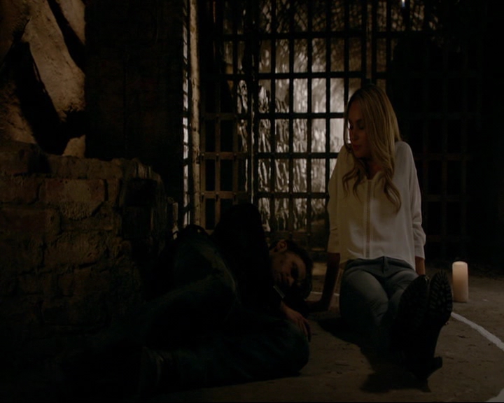 VampireDiaries-dot-nl_TheOriginals4x02NoQuarter0799.jpg