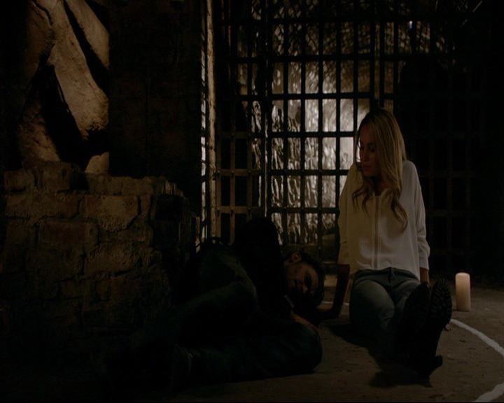 VampireDiaries-dot-nl_TheOriginals4x02NoQuarter0804.jpg