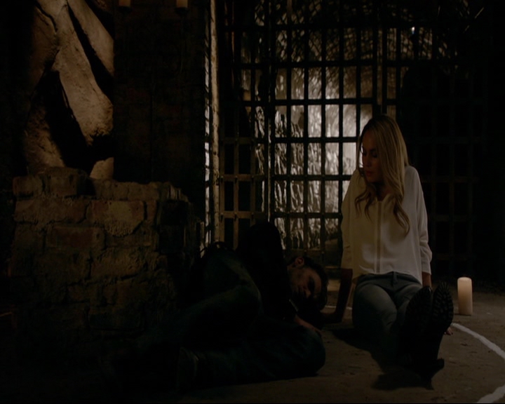 VampireDiaries-dot-nl_TheOriginals4x02NoQuarter0805.jpg