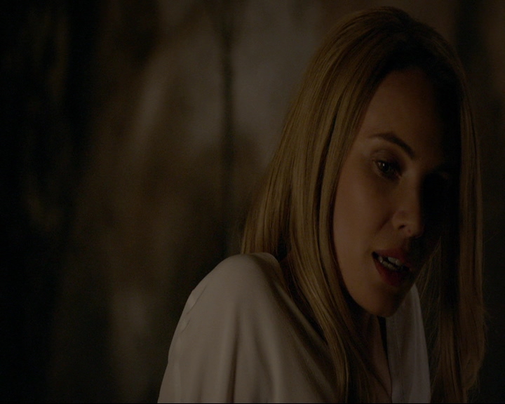 VampireDiaries-dot-nl_TheOriginals4x02NoQuarter0823.jpg