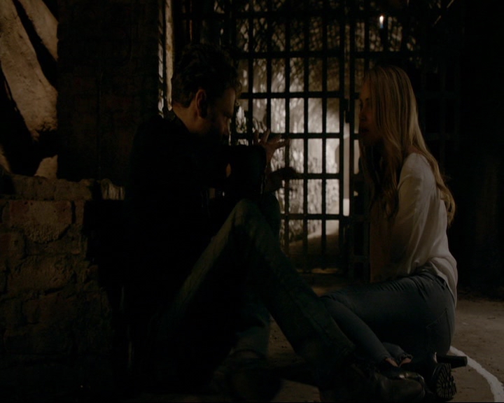 VampireDiaries-dot-nl_TheOriginals4x02NoQuarter0881.jpg