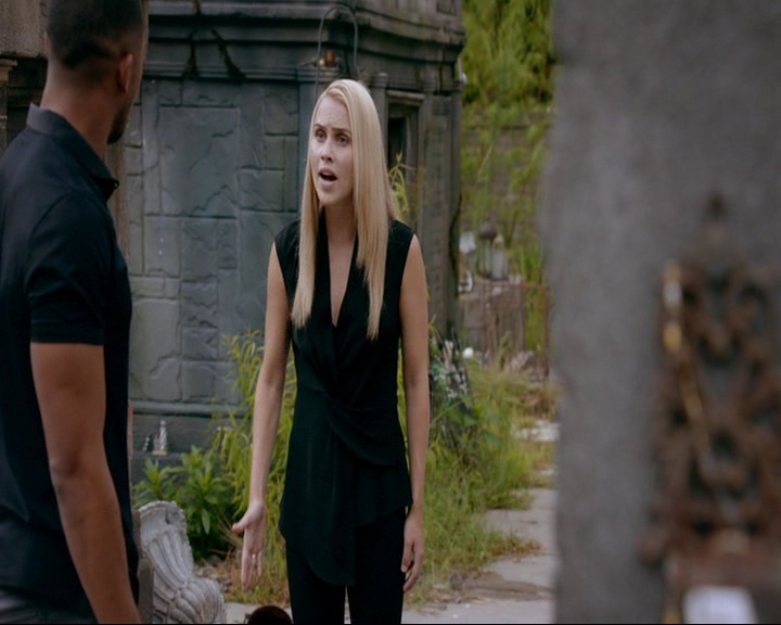 VampireDiaries-dot-nl_TheOriginals4x02NoQuarter0931.jpg