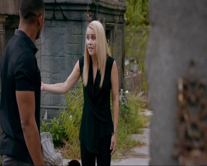 VampireDiaries-dot-nl_TheOriginals4x02NoQuarter0932.jpg