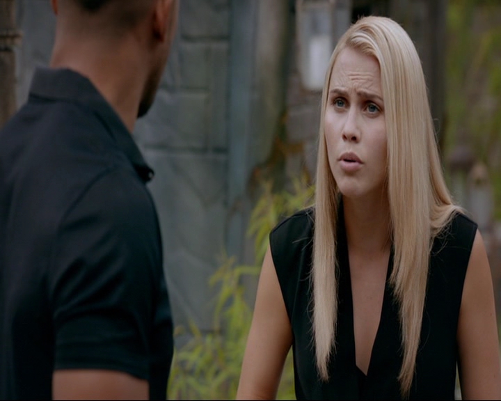 VampireDiaries-dot-nl_TheOriginals4x02NoQuarter0939.jpg