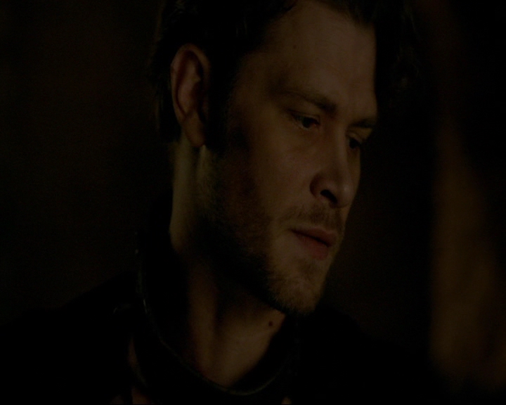 VampireDiaries-dot-nl_TheOriginals4x02NoQuarter1014.jpg