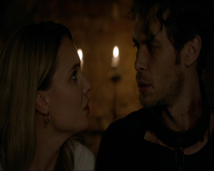 VampireDiaries-dot-nl_TheOriginals4x02NoQuarter1055.jpg