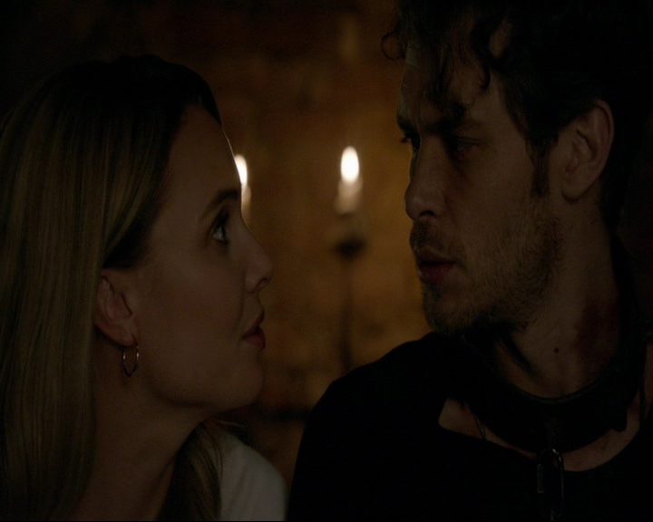 VampireDiaries-dot-nl_TheOriginals4x02NoQuarter1056.jpg