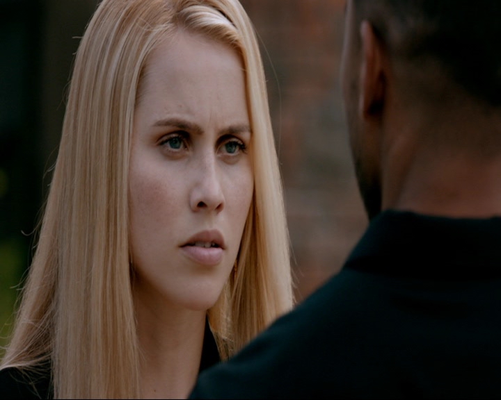 VampireDiaries-dot-nl_TheOriginals4x02NoQuarter1079.jpg