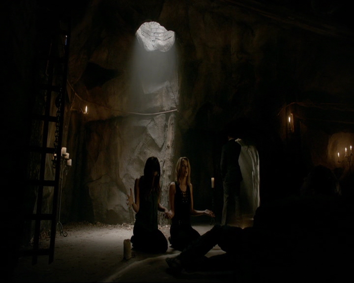 VampireDiaries-dot-nl_TheOriginals4x02NoQuarter1386.jpg