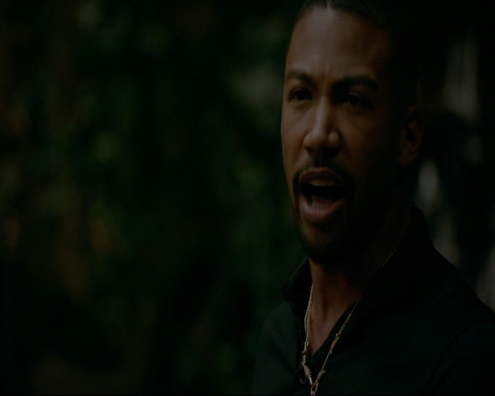 VampireDiaries-dot-nl_TheOriginals4x02NoQuarter1741.jpg