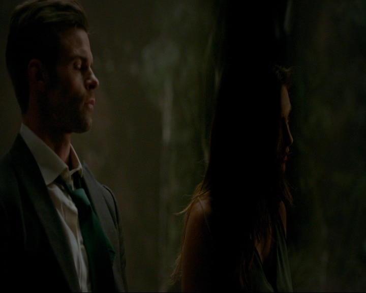 VampireDiaries-dot-nl_TheOriginals4x02NoQuarter1754.jpg