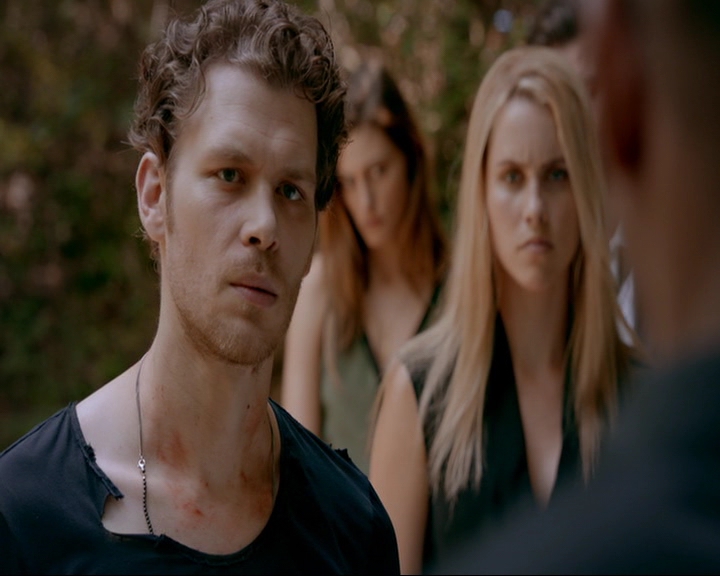 VampireDiaries-dot-nl_TheOriginals4x02NoQuarter2045.jpg