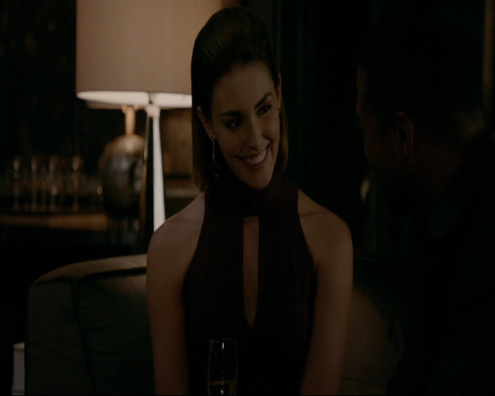 VampireDiaries-dot-nl_TheOriginals4x02NoQuarter2069.jpg