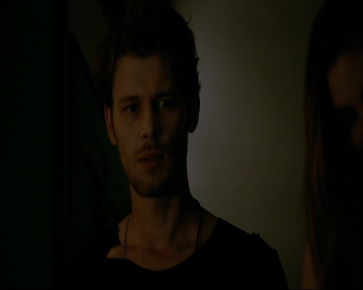 VampireDiaries-dot-nl_TheOriginals4x02NoQuarter2310.jpg